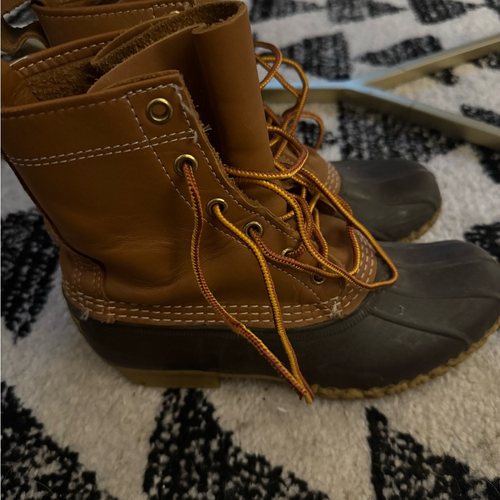 Women’s LL Bean duck boots size 7